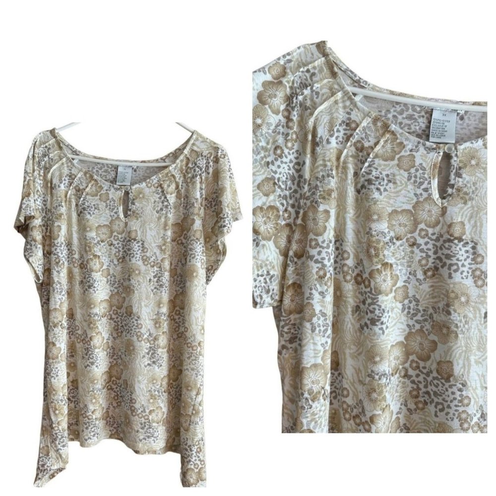 Hastings & Smith Women's Chic - Simple - Feminine Short Sleeve Blouse Size 3X‎